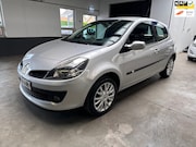 Renault Clio - 1.6-16V Dynamique Luxe|Airco|Cruise