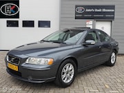Volvo S60 - 2.4 5-cil. 140pk H5 Drivers Edition Volleder Trekh