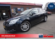 Toyota Avensis - 1.8 VVT-i 147pk Aut Business Plus Leder Camera Navigatie