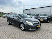 Toyota Avensis - 2.0 D-4D Dynamic| EXPORT| LEES AD EXPORT