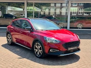 Ford Focus - 1.0 EcoBoost Vignale|Camera|Navigatie|Trekhaak|Sublieme staa