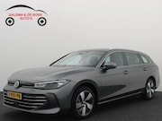 Volkswagen Passat - Variant 1.5 eTSI Business NL-AUTO / TREKHAAK / FULL LED / SF