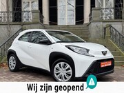 Toyota Aygo X - 1.0 VVT-i MT Premium CarPlay Camera Cruise/Adaptief Stop&Go 