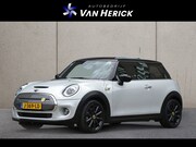 MINI Mini Electric - Essential 33 kWh | Navigatie | Stoelverwarming | Achteruitri