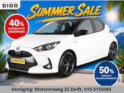 Toyota Yaris - 1.5 HYBRIDE BI-TONE SPORT GARANTIE 6-2031 . ADAPTIEVE CRUISE