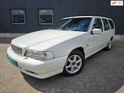 Volvo V70 - 2.5 AUTOMAAT, netto € 4.950 ex BTW, Leder, bijtelv