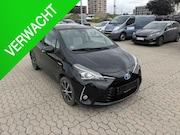 Toyota Yaris - 1.5 Hybrid Bi-Tone