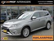 Mitsubishi Outlander - 2.4 Phev 4wd Instyle | Schuifdak | Leer | All-season | Trekh
