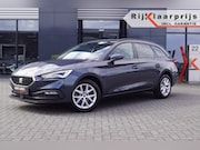 Seat Leon - Sportstourer 1.5 TSI DSG Style / LED / Key-less / Park-assis