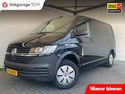 Volkswagen Transporter - 6.1 L1H1|3-zits|Carplay|Camera|Trekhaak|2200kg trekgewicht
