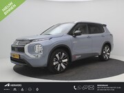 Mitsubishi Outlander - 2.4 PHEV Instyle+ / 1600KG Trekgewicht / Glazen schuif-kante