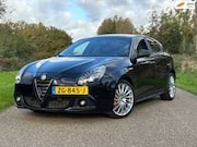 Alfa Romeo Giulietta - 1.7 TBi Quadrifoglio Verde Aut/Bose/18''/Xenon