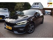 BMW 1-serie - 118i High Executive Edition AUTOM/NAVI/CRUISE/CARPLAY/AIRCO/
