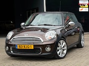 MINI Cooper - 3-Deurs 1.6 Chili AUTOMAAT LEDER/NAVI/SFEERVERLICHTING/CRUIS