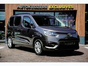 Toyota ProAce City - Geel Kenteken 5 Persoons Automaat Navi