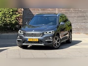 BMW X1 - 2.0i sDrive sDrive20i | 192 pk | HUD | NL geleverd | 2e eige