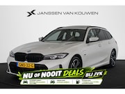BMW 3-serie - Touring 320e M Sport Panoramadak Sensatec Stoelverwarming Ad