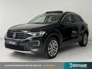 Volkswagen T-Roc - 1.5 TSI Style Business | Panoramadak | Navigatie | Climate C