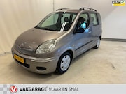 Toyota Yaris Verso - 1.3 VVT-i Sol-2e eigenaar- 5 deurs veel ruimte afneembare tr