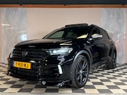 Volkswagen T-Roc - 2.0 TSI 4Motion R 404PK Akra|Pano|Keyless|Trekhaak|CarPlay|S