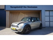 MINI Cooper S - Mini 1.6 174pk Airco Leder Spoiler Cruise controle *192311km
