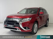 Mitsubishi Outlander - 2.4 PHEV Intense | Trekhaak | Navigatie | Camera | Stoelverw