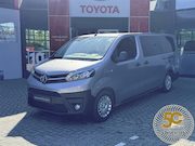 Toyota ProAce Electric Verso - LONG EXTRA RANGE DYNAMIC 75KWH 8-PERSOONS ROLSTOEL / INVALID