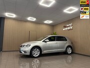Volkswagen Golf - 1.0 TSI Comfortline Business * Dealer onderhouden / Navigati