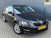 Skoda Octavia - Combi 1.0 TSI/ Automaat/carplay/Navi/cruise/Airco/parkesenso
