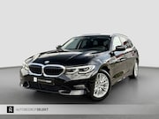 BMW 3-serie - Touring 330e xDrive | Laser | Trekhaak | Head Up | 360 | Sfe