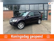 Suzuki Grand Vitara - 2.4 High Executive, Airco, Stoelverwarming, Leer, Pano, 4X4