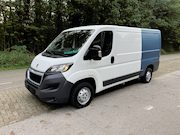 Peugeot Boxer - 330 2.0 BlueHDI L2H1 Pro