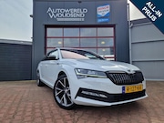 Skoda Superb - Combi 1.4 TSI iV Sportline Business 12 MND BOVAG GAR| STUUR+