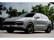 Porsche Cayenne - 4.0 Turbo S E-Hybrid / Keramische Remmen / Sport Chrono