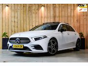 Mercedes-Benz A-klasse - 180 AMG *Pano*Camera*Ambienteverlichting*Elek. Stoelen*