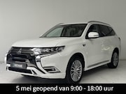 Mitsubishi Outlander - 2.4 PHEV Intense | Trekhaak | Achteruitrijcamera | Stoelverw
