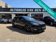 Ford Focus - Wagon 2.0 ST 250Pk Navi Cruise Climate Ctr Camera DAB Xenon 