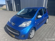 Peugeot 107 - 1.0-12V Millesim 200 NW apk
