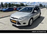Ford Focus - 1.0 EcoBoost Trend | Trekhaak | Dealer Onderhouden | Navi |