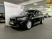 BMW X1 - SDrive18i Executive/ NL auto/ Automaat/ Parkeersensoren