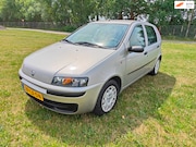Fiat Punto - 1.2-16V ( AUTOMAAT ) 5Drs AIRCO