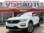 Volkswagen T-Roc - TSI ACTIVE. LED NAVI CARPLAY AIRCO STOELVERWARMING LMV PDC