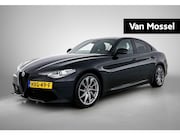 Alfa Romeo Giulia - 2.0T 200pk Sprint | AUTOMAAT | ACHTERUITRIJCAMERA | APPLE CA