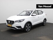 MG MG ZS - EV Luxury 45 kWh | Leder | Panoramadak | Camera | Carplay |