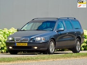 Volvo V70 - 2.5 T AWD AUT Titanium 2.5t | 7 Zitter | DAK | NL
