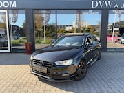 Audi A3 - Limousine 1.4 TFSI CoD Adrenalin Sport, Panorama dak