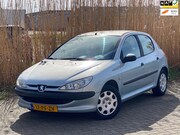Peugeot 206 - 1.4 X-line