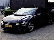 Volkswagen Arteon - 2.0 TSI Business R|Maxton|Pano|Virtual|Adaptive
