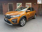 Dacia Sandero - Stepway 1.0 TCe 90 Essential |Trekhaak| LED| Carplay| 6 vers