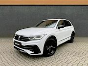 Volkswagen Tiguan - 1.4 TSI eHybrid R-Line Pano IQ Light Matrix Trekhaak Ambi